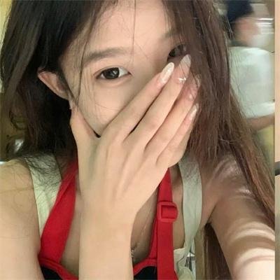 以遇刺为生的女人